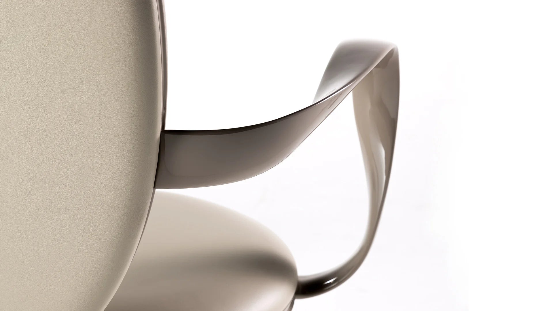 Bastide poltroncina pelle nabuk