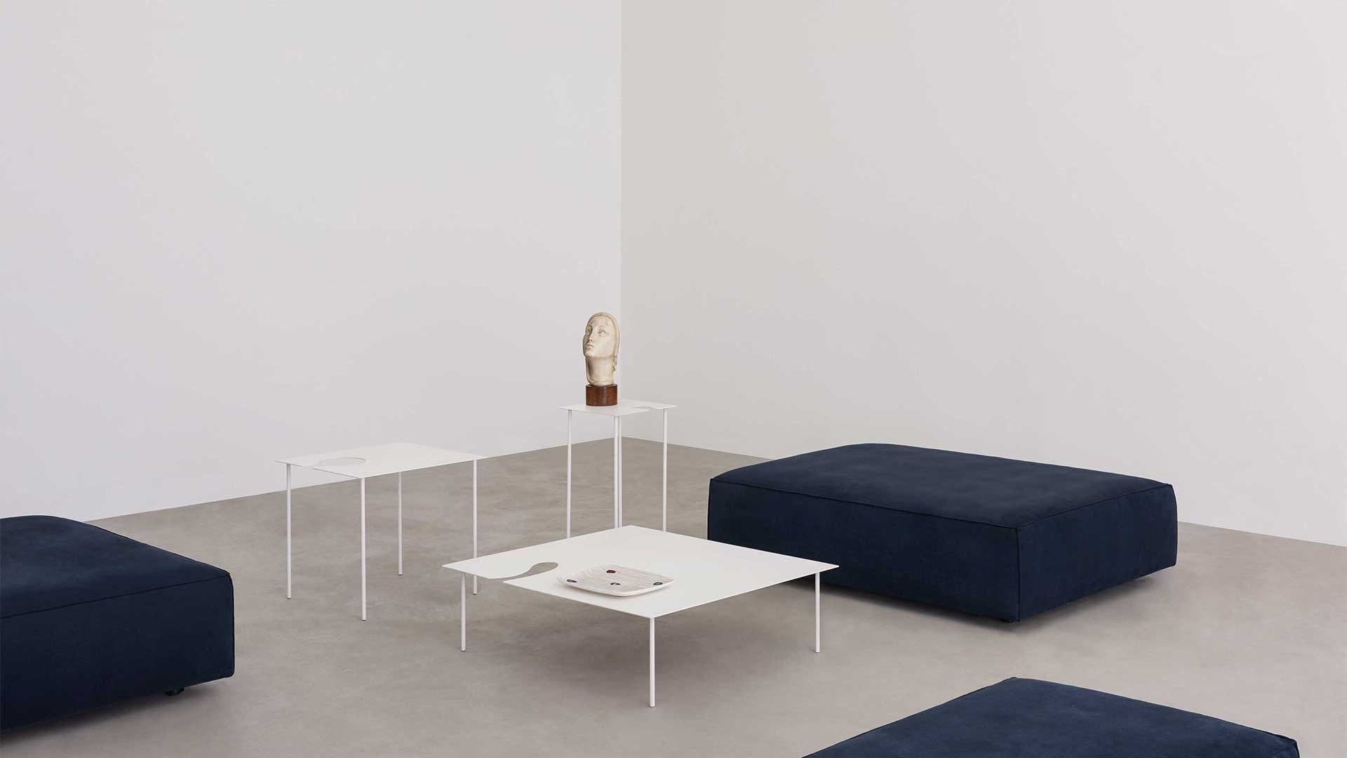 Softer than Steel tavolino 49x49