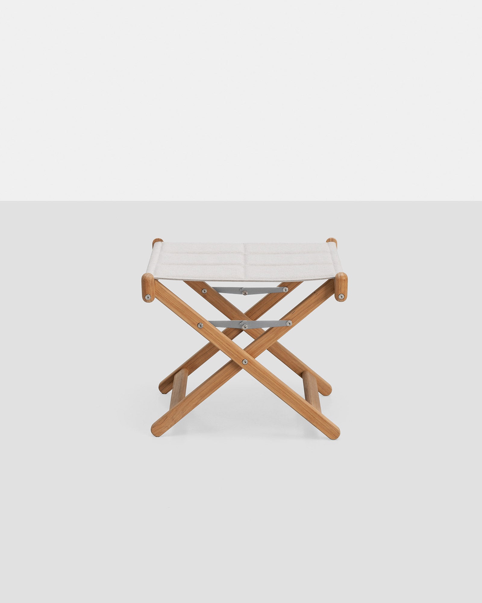 Stria sedia indoor/outdoor