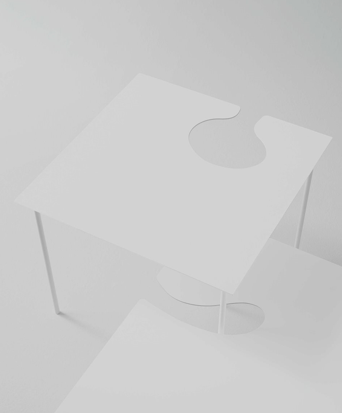 Softer than Steel tavolino 49x49