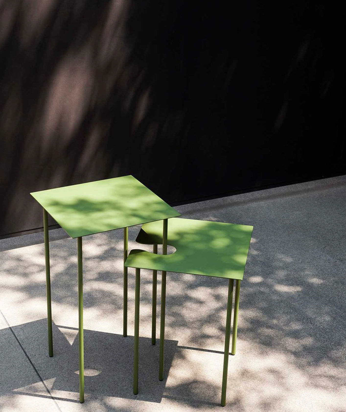 Softer than Steel tavolino 49x49