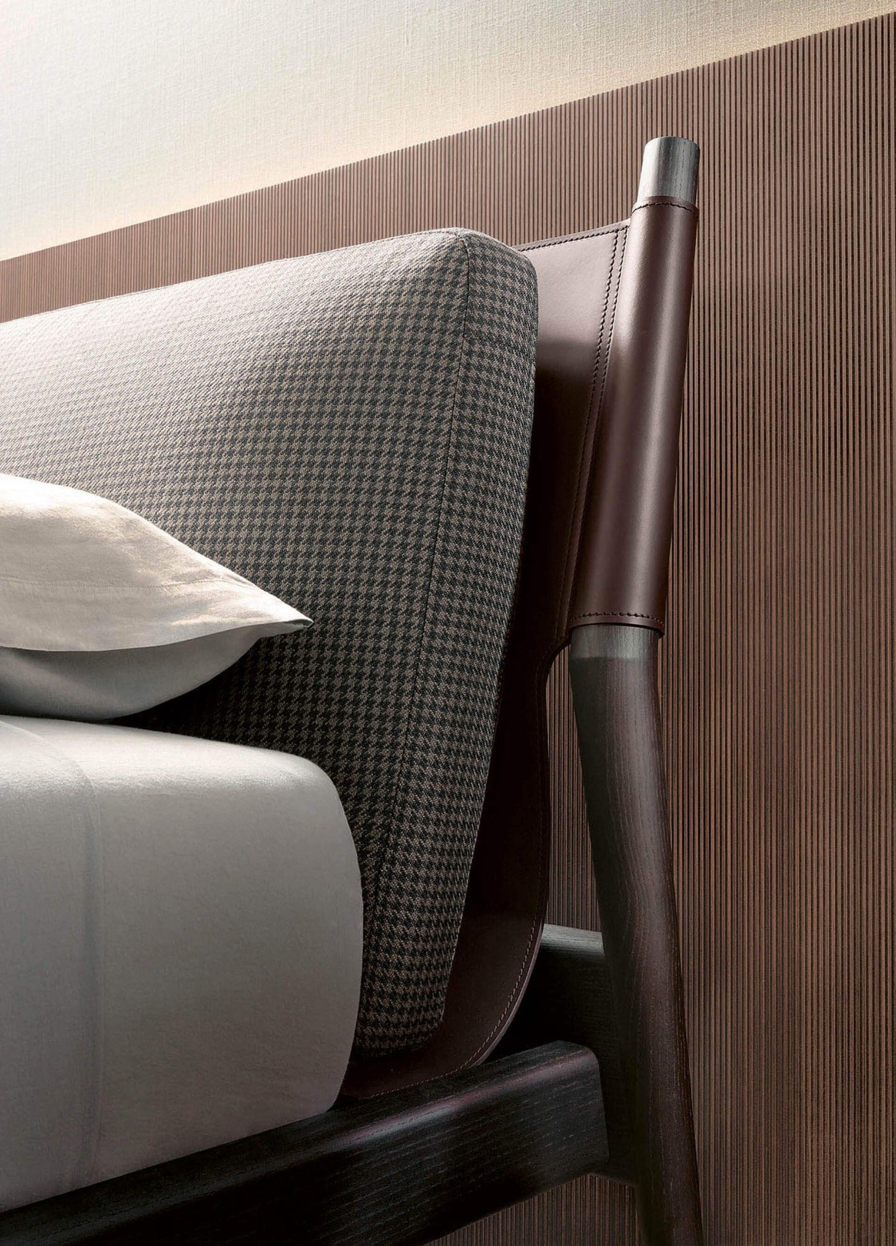 Maddox letto 233.5x180.5 tessuto DA