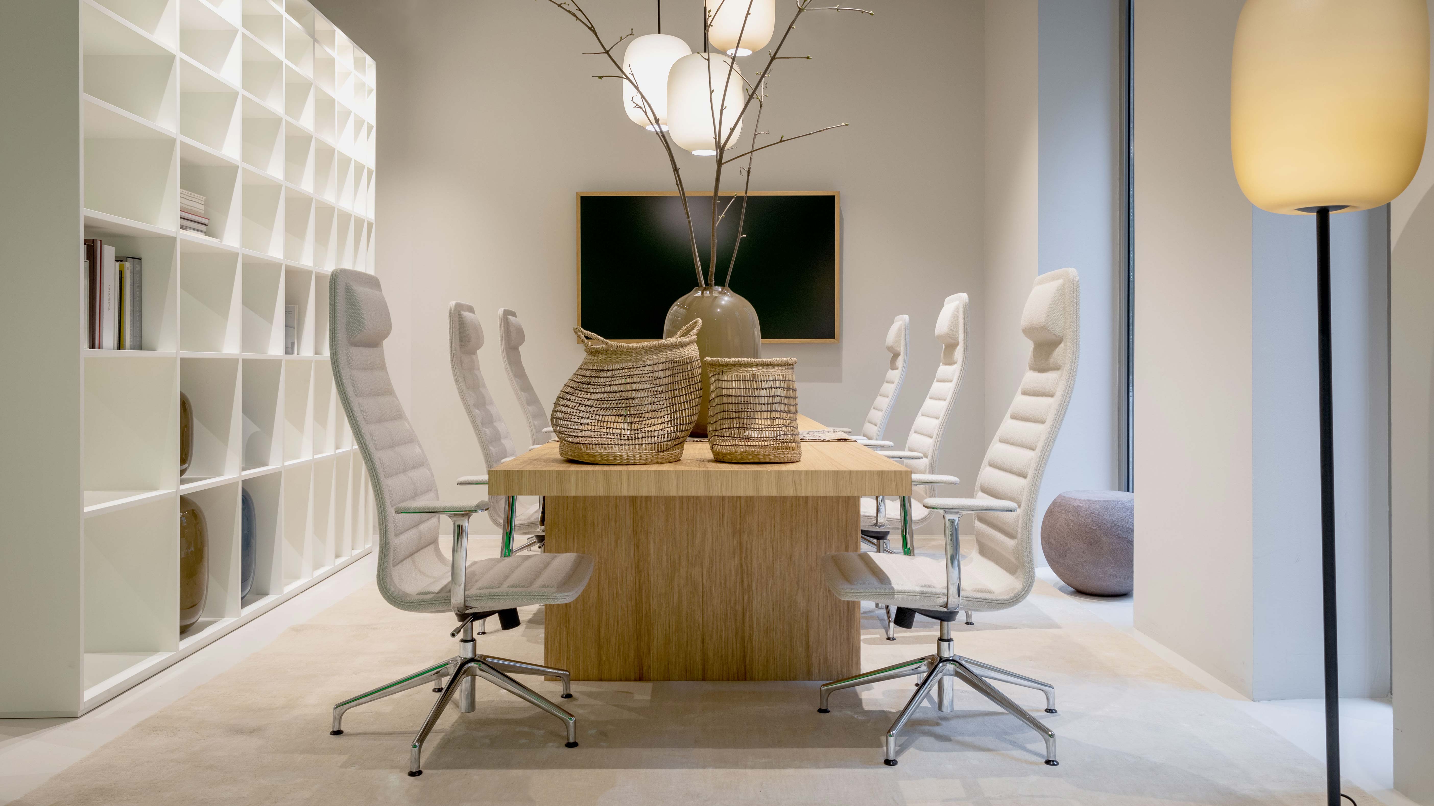 Millenium Hope tavolo