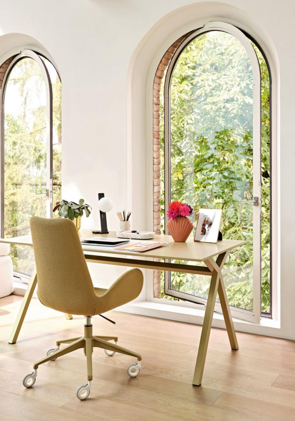 Suspense Tavolo lampada