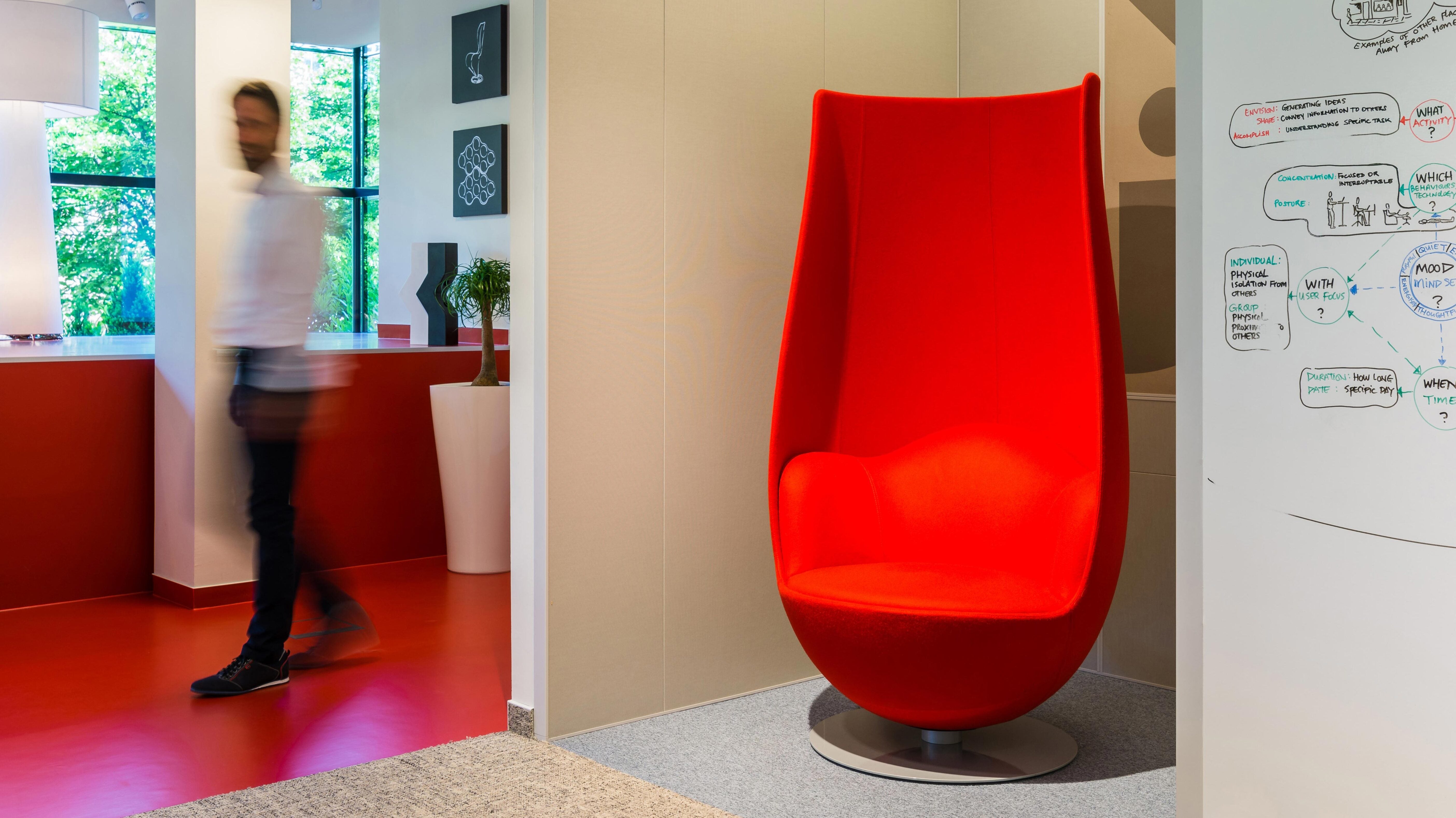 Wanders' Tulip Armchair poltrona