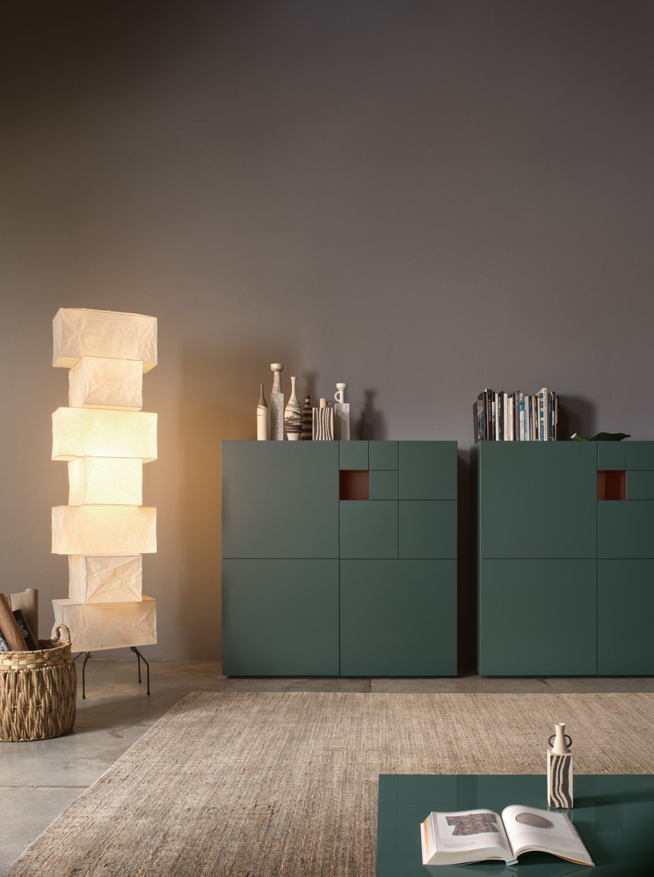 Conchiglia mobile contenitore laccato opaco