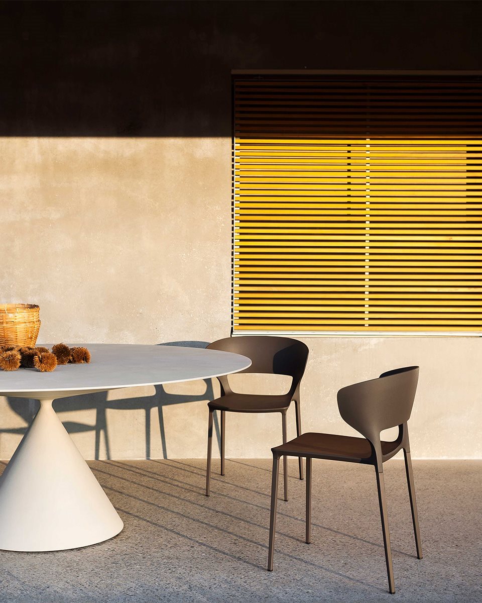 Koki sedia indoor/outdoor