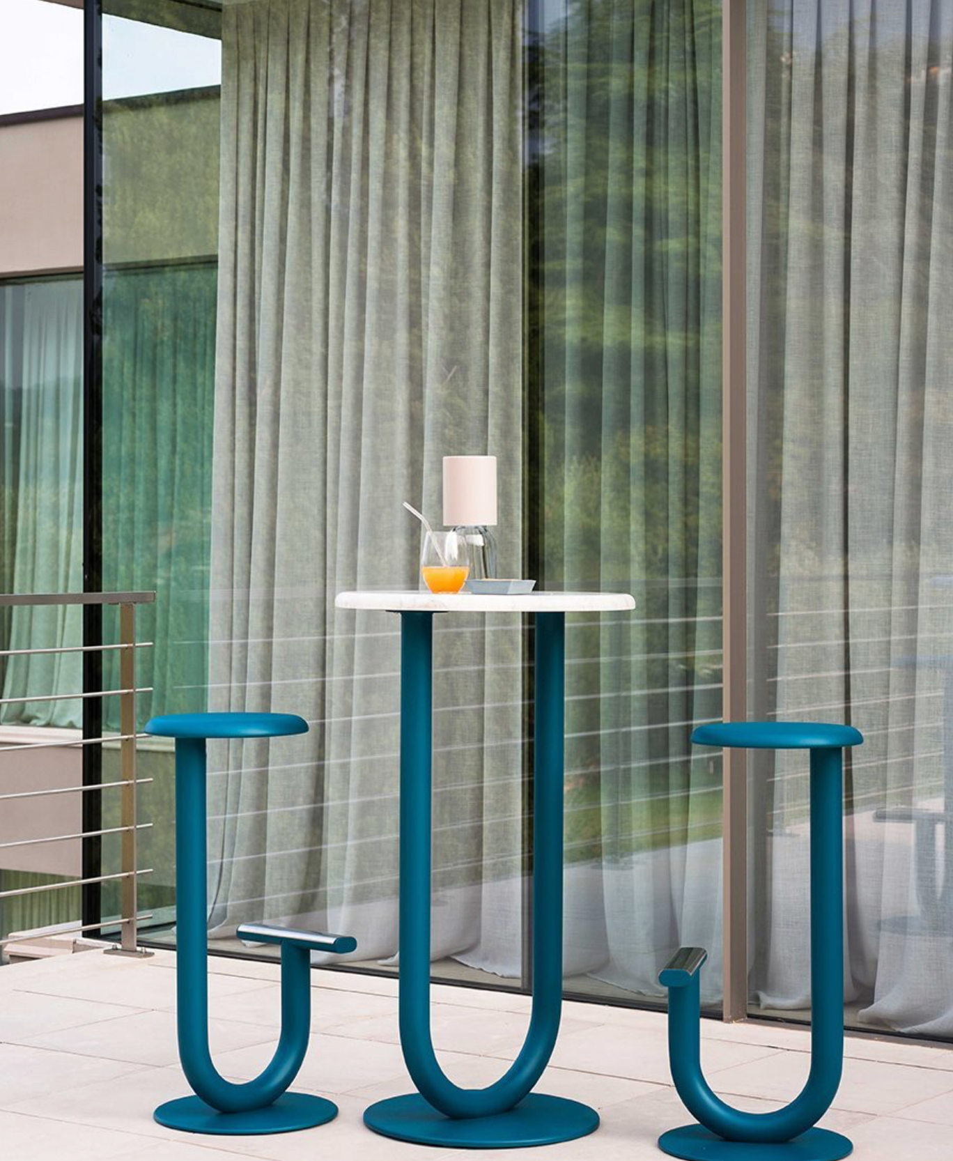 Strong sgabello indoor/outdoor